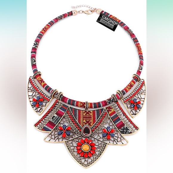 Chunky tribal bib statement necklace! - Picture 6 of 6